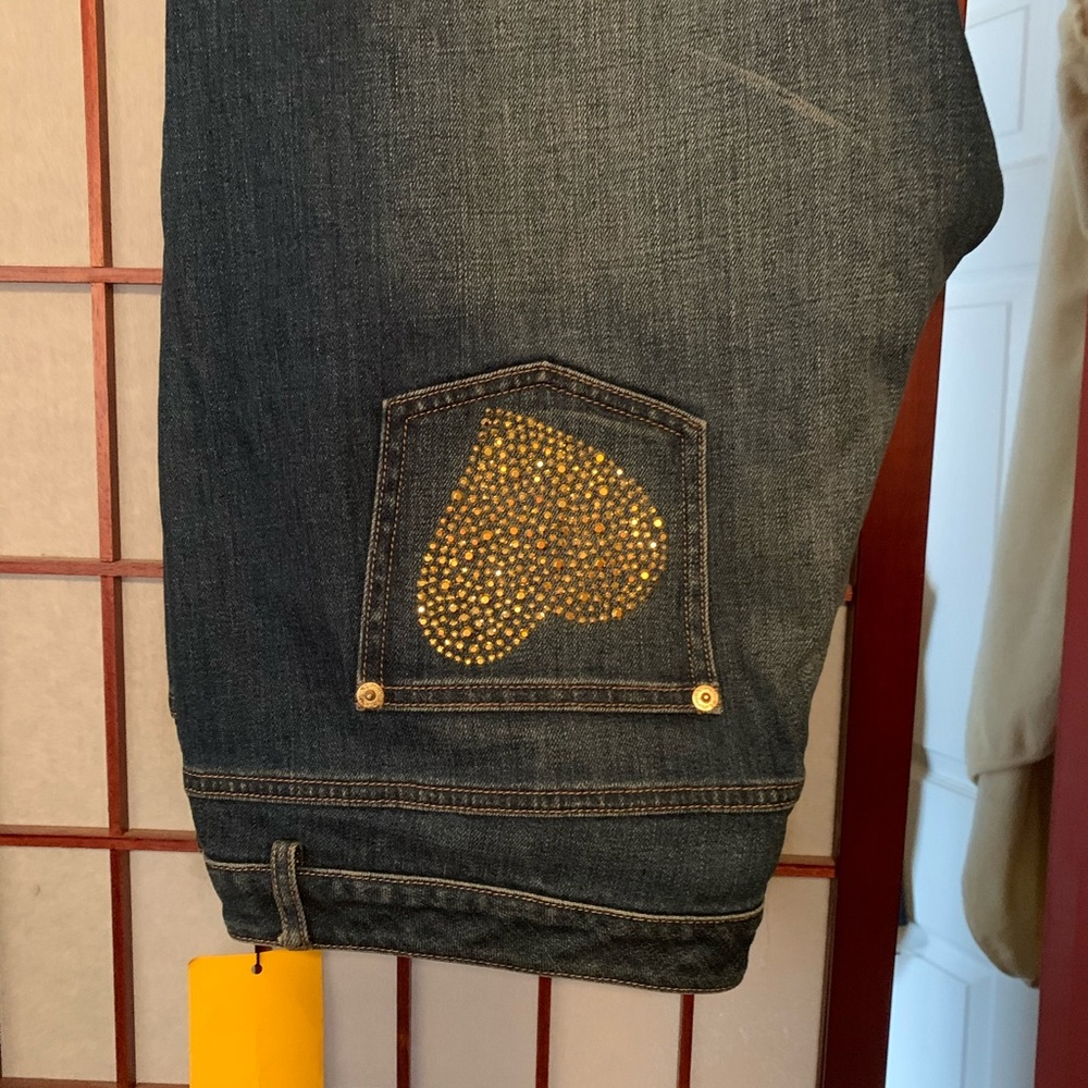 Woman’s hipster flared legs jeans